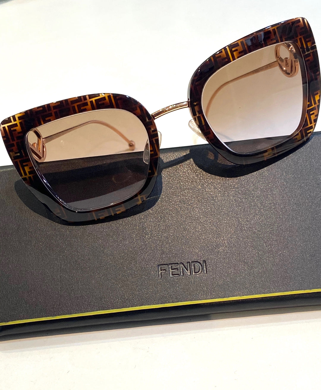 FENDI FF LOGO SQUARE CAT-EYE SUNGLASSES FF-0424/F/S HAVANA