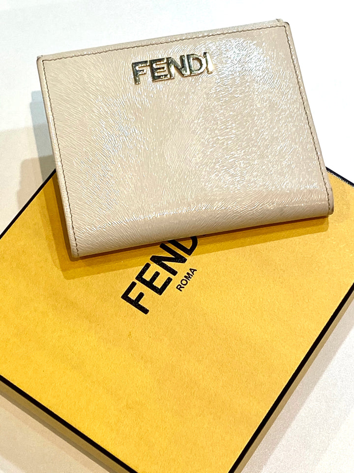 FENDI ROMA VINTAGE LEATHER COMPACT WALLET