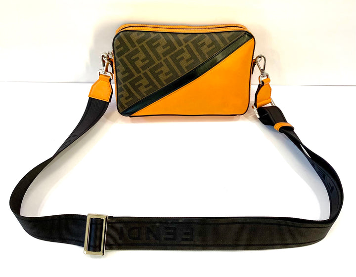 FENDI VITELLO LIBERTY CENTURY FF 1974 LOGO CAMERA BAG – Caroline's