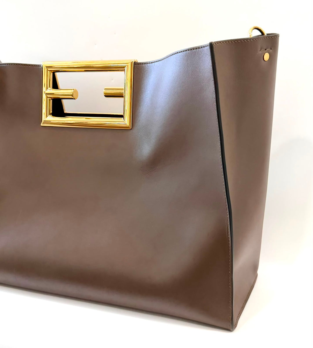 FENDI VITELLO KING LARGE WAY TOTE BAG