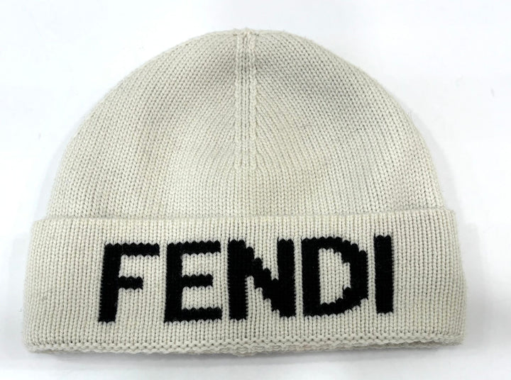 FENDI WHITE BEANIE HAT