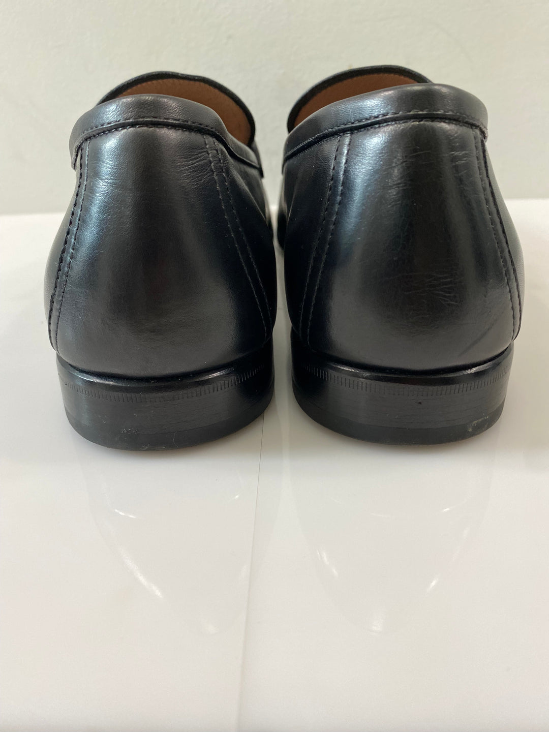 SALVATORE FERRAGAMO LEATHER GANCINI ORNAMENT LESTER MOCCASIN