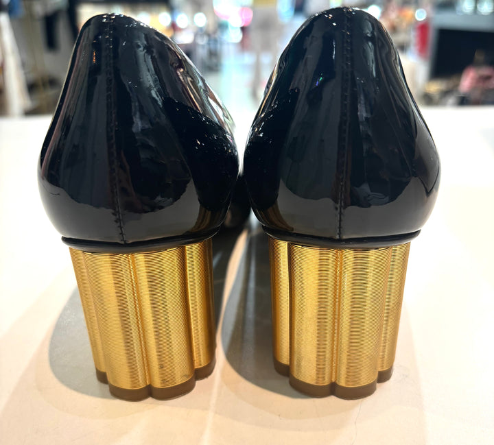 FERRAGAMO LUCCA 55 PATENT LEATHER PUMPS