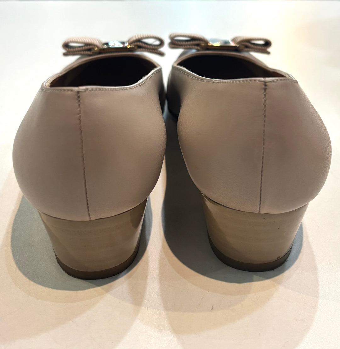 FERRAGAMO VARA CALFSKIN LEATHER BLOCK HEEL PUMPS