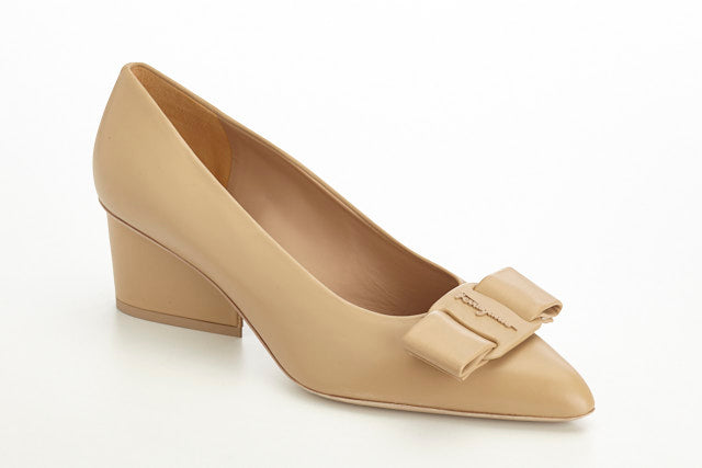 SALVATORE FERRAGAMO VIVA BOW LEATHER PUMPS