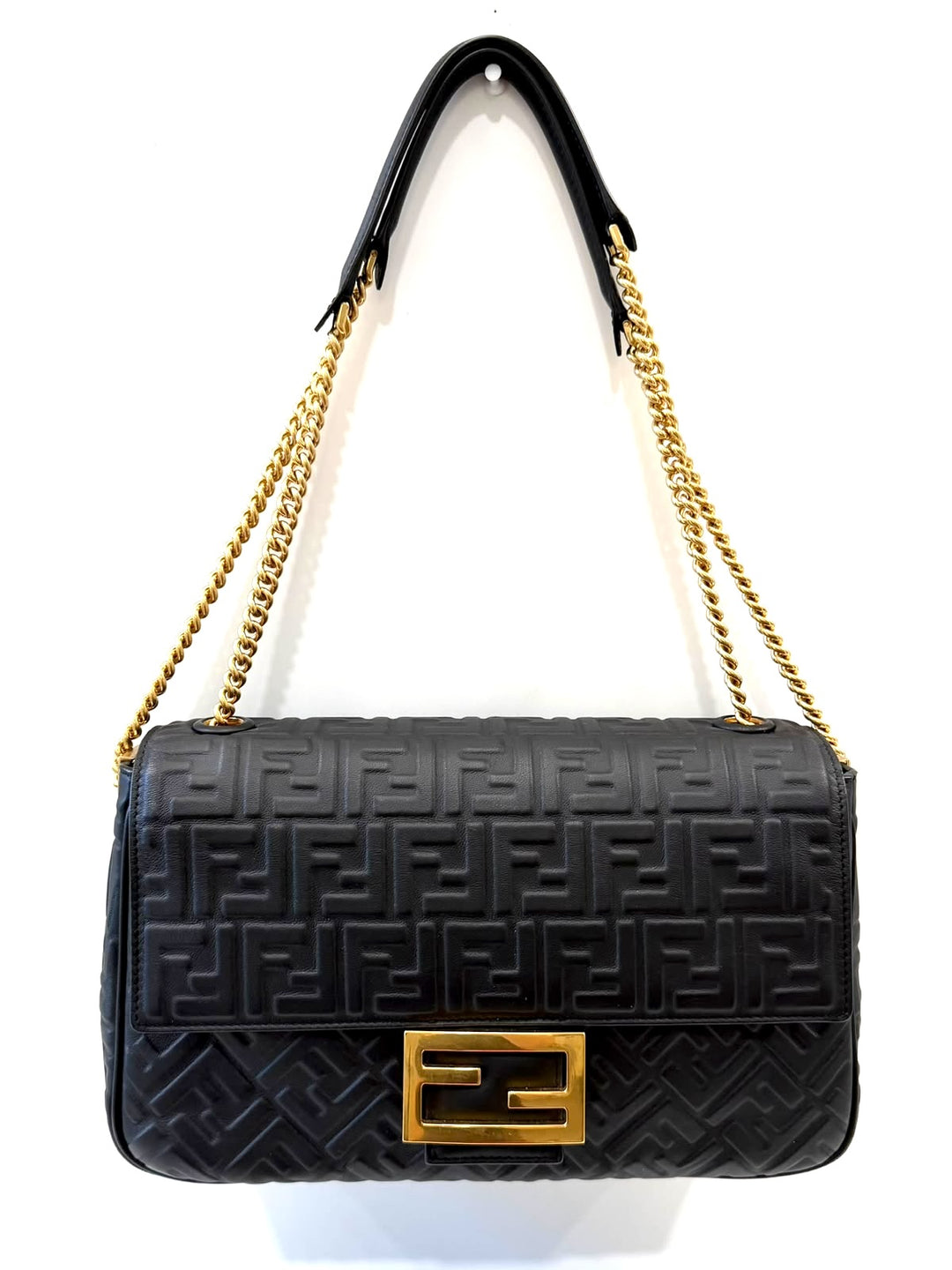 FENDI BAGUETTE FF EMBOSSED LAMBSKIN LEATHER MEDIUM CHAIN BAG
