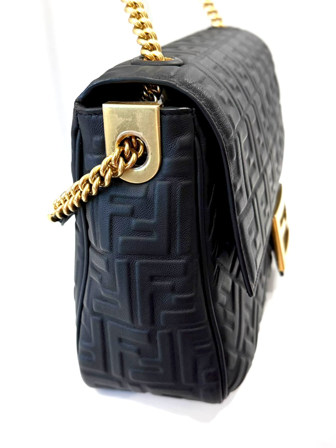 FENDI BAGUETTE FF EMBOSSED LAMBSKIN LEATHER MEDIUM CHAIN BAG