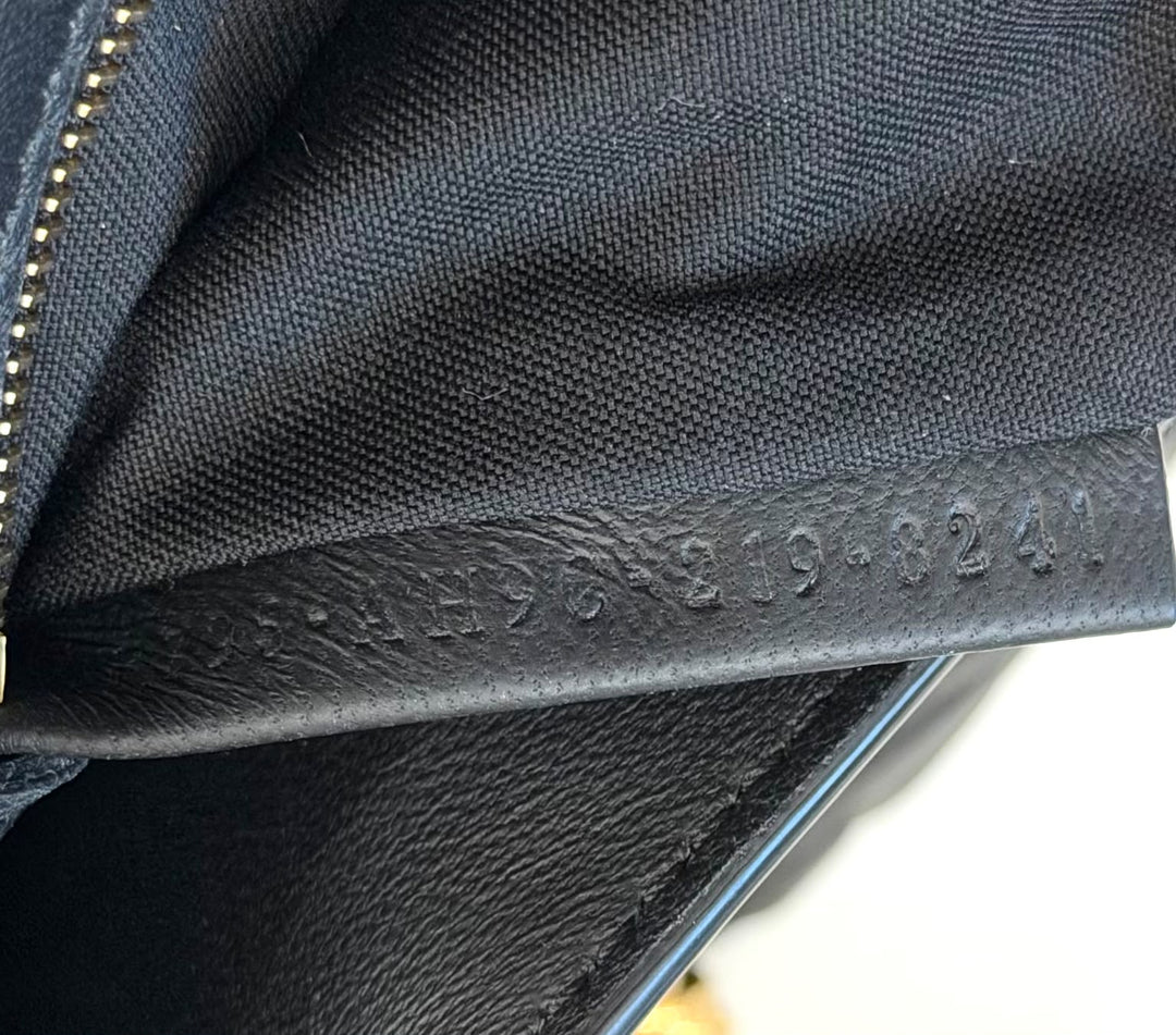 FENDI BAGUETTE FF EMBOSSED LAMBSKIN LEATHER MEDIUM CHAIN BAG