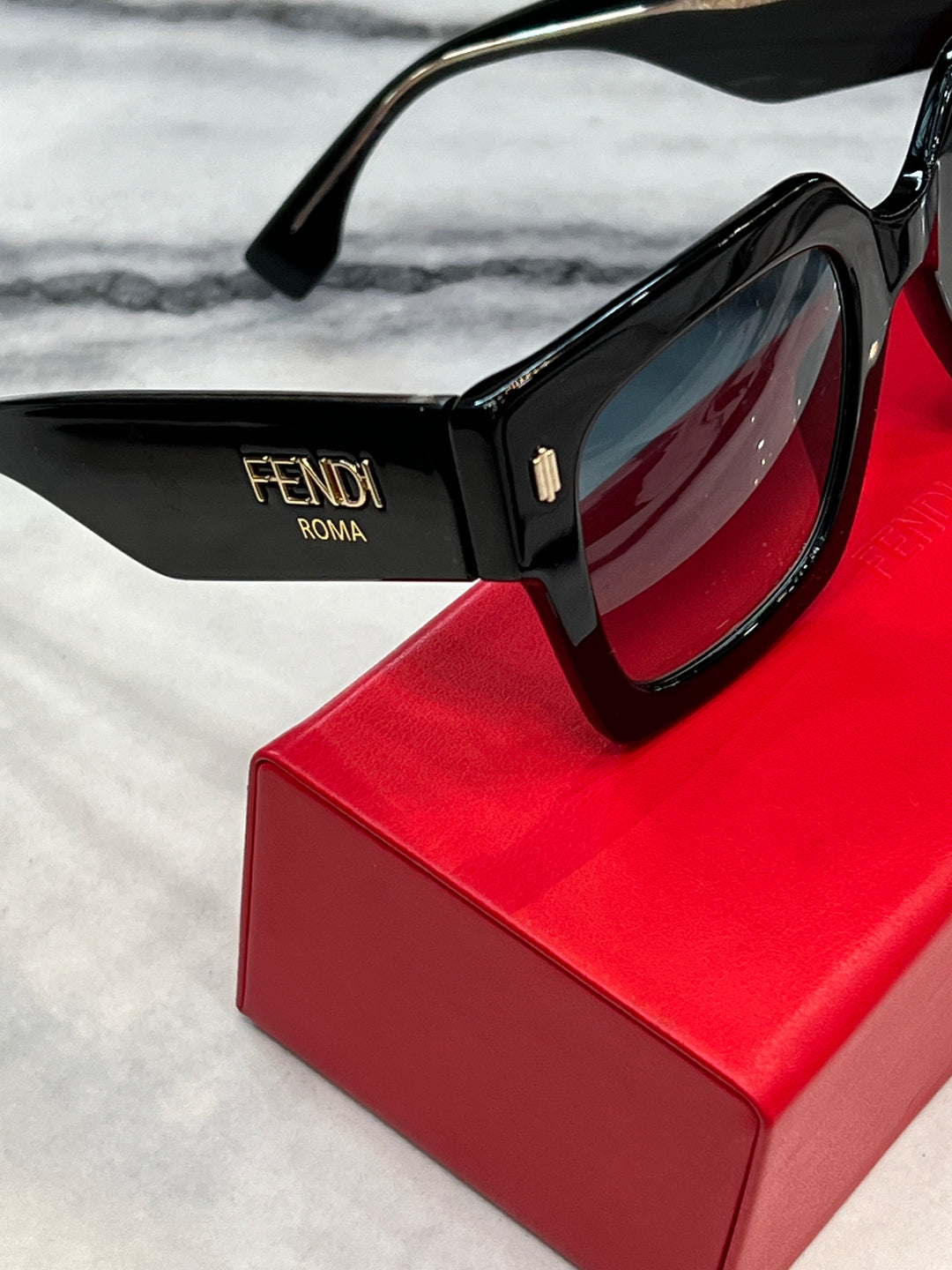 FENDI FF0457GS 51MM SQUARE GRADIENT SUNGLASSES