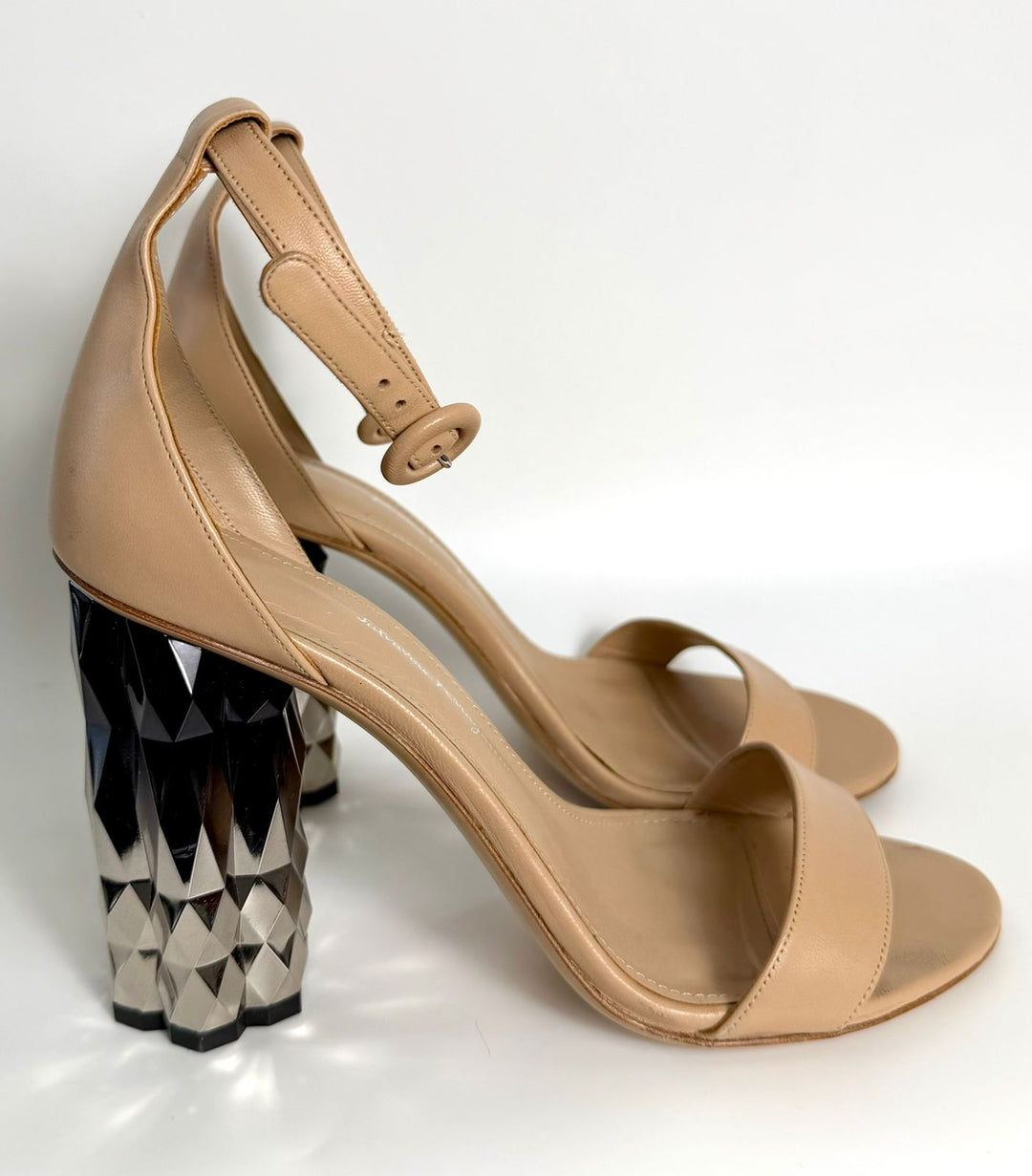 FERRAGAMO AZALEA X5 SANDALS