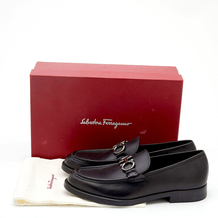 FERRAGAMO AVRIL TWO-TONE GANCINI BIT CALFSKIN LEATHER LOAFERS