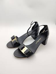 FERRAGAMO GAVINA VARA BOW CALFSKIN LEATHER BLOCK HEEL SANDALS