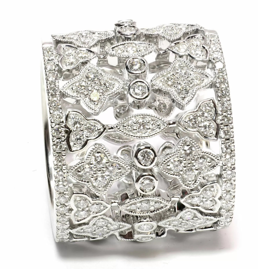 FILIGREE SCROLLWORK 18K WHITE GOLD DIAMOND RING