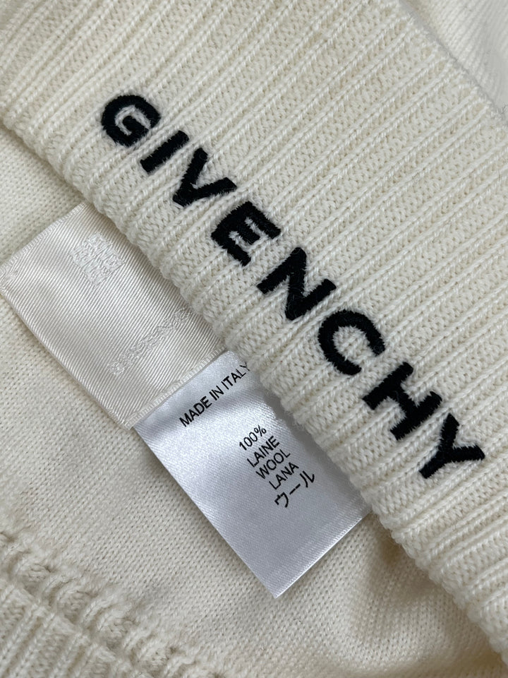 GIVENCHY WOOL BEANIE HAT IN CREAM