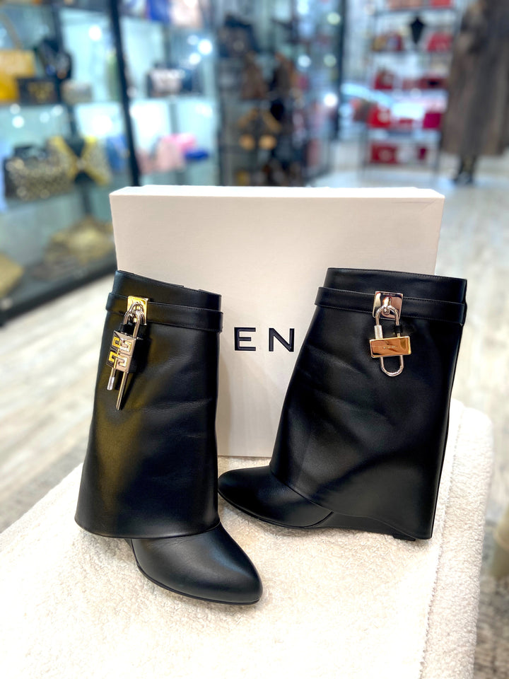GIVENCHY SHARK LOCK ANKLE CALFSKIN LEATHER BOOTS