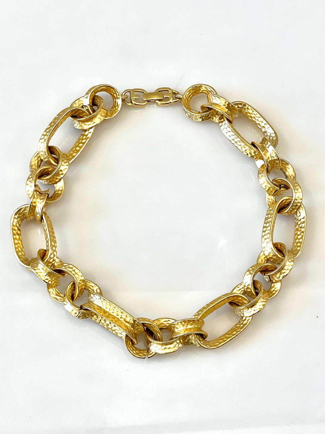 GIVENCHY GOLD PLATED LOGO CHUNKY CHAIN LINK NECKLACE
