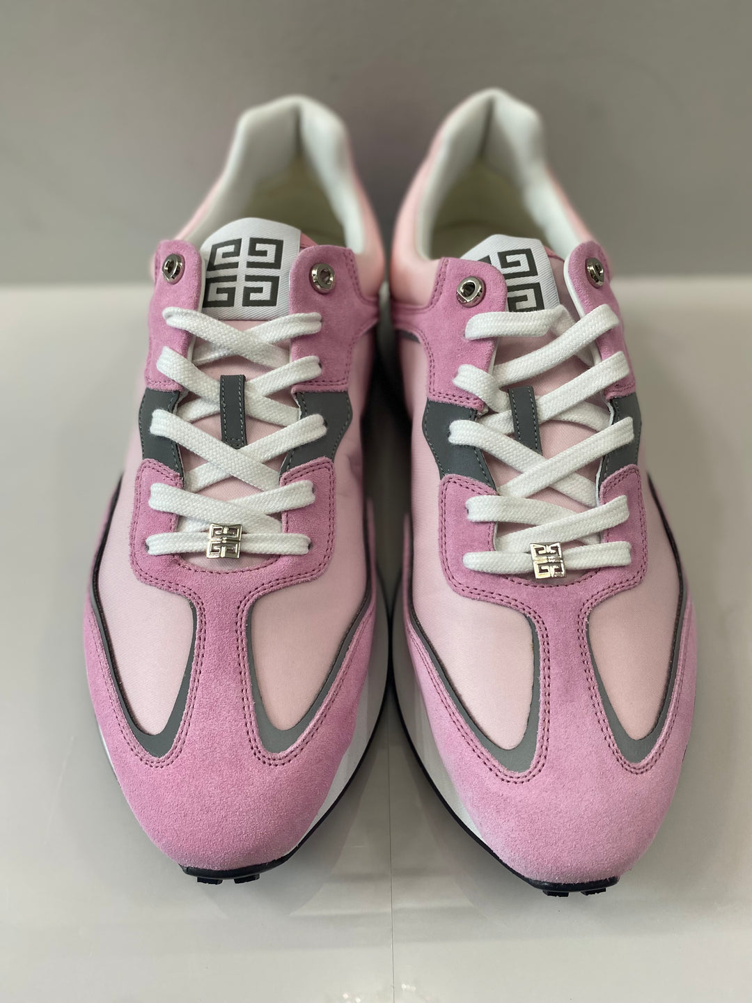 GIVENCHY GIV RUNNER SNEAKERS