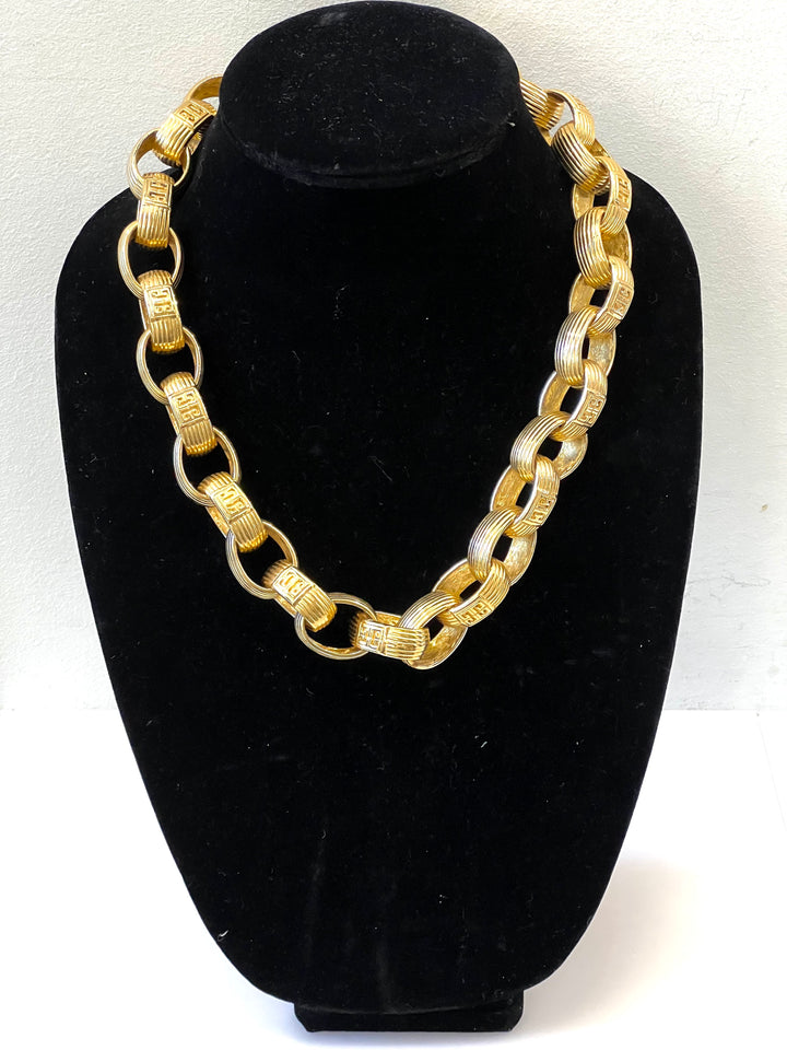 GIVENCHY GOLD PLATED GIVENCHY LOGO CHAIN NECKLACE
