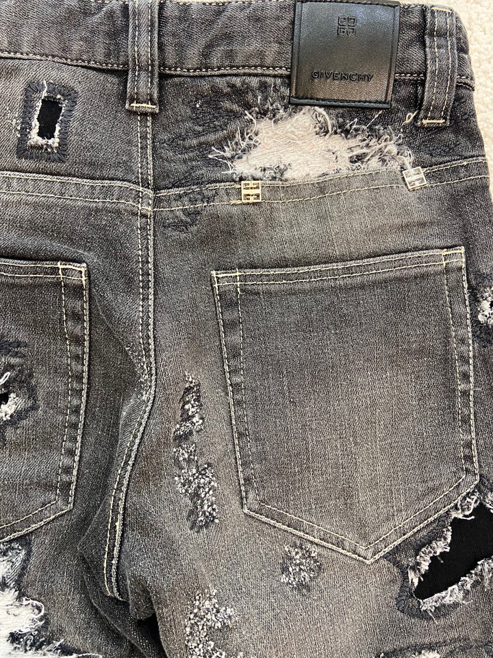 GIVENCHY KIDS DISTRESSED SLIM CUT JEANS