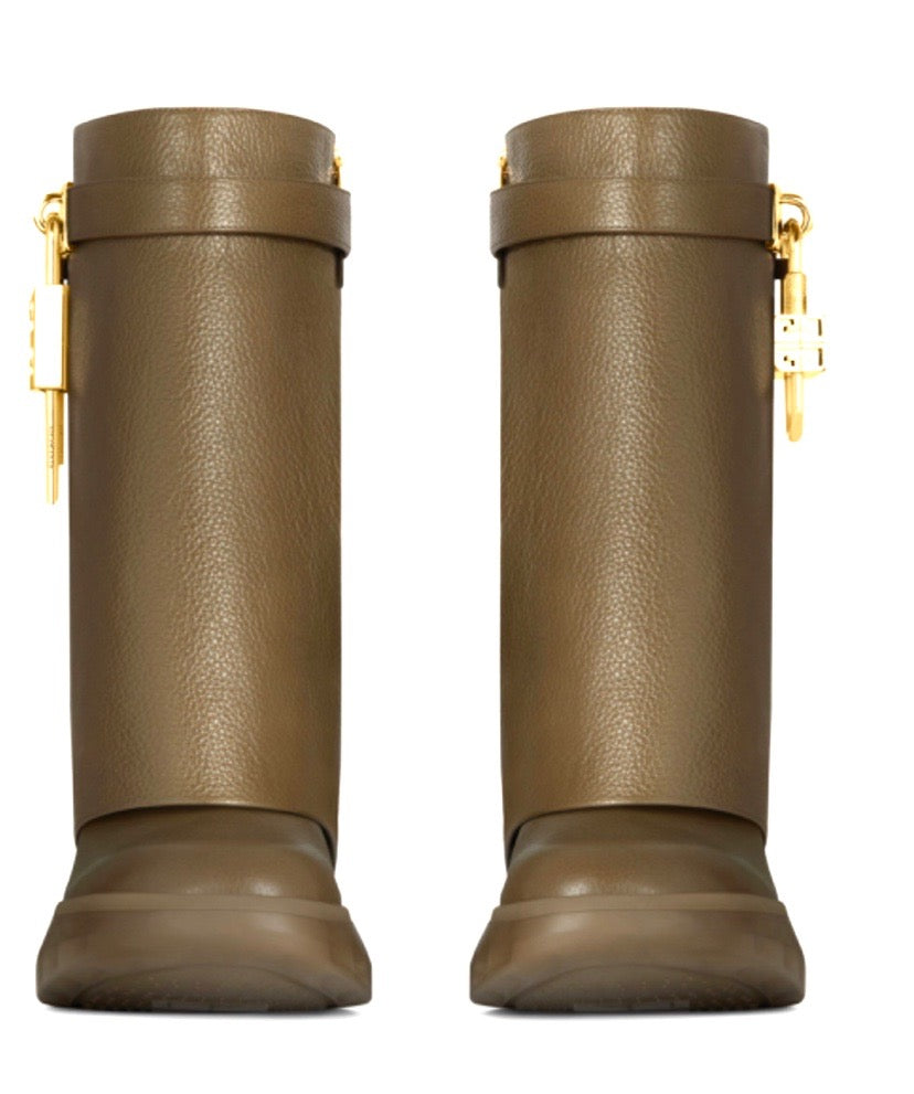 GIVENCHY GRAINED LEATHER SHARK LOCK BIKER ANKLE BOOTS