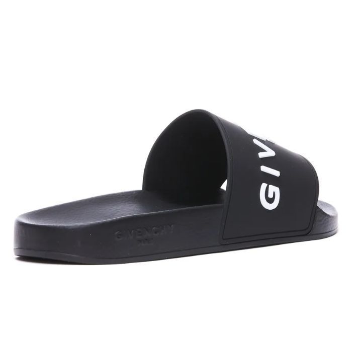 GIVENCHY EMBOSSED LOGO SLIDES