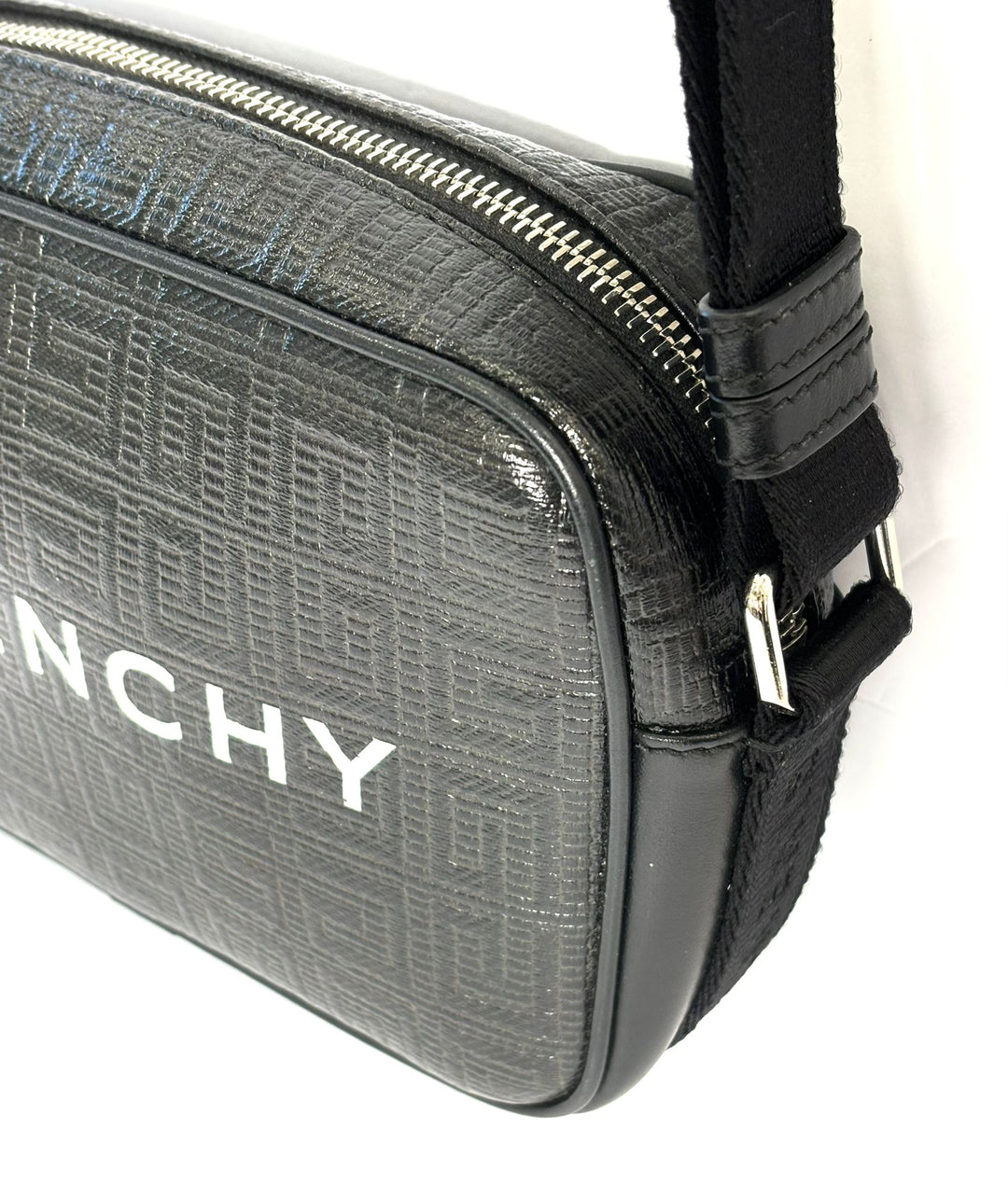 GIVENCHY CROSSBODY SHOULDER BAG
