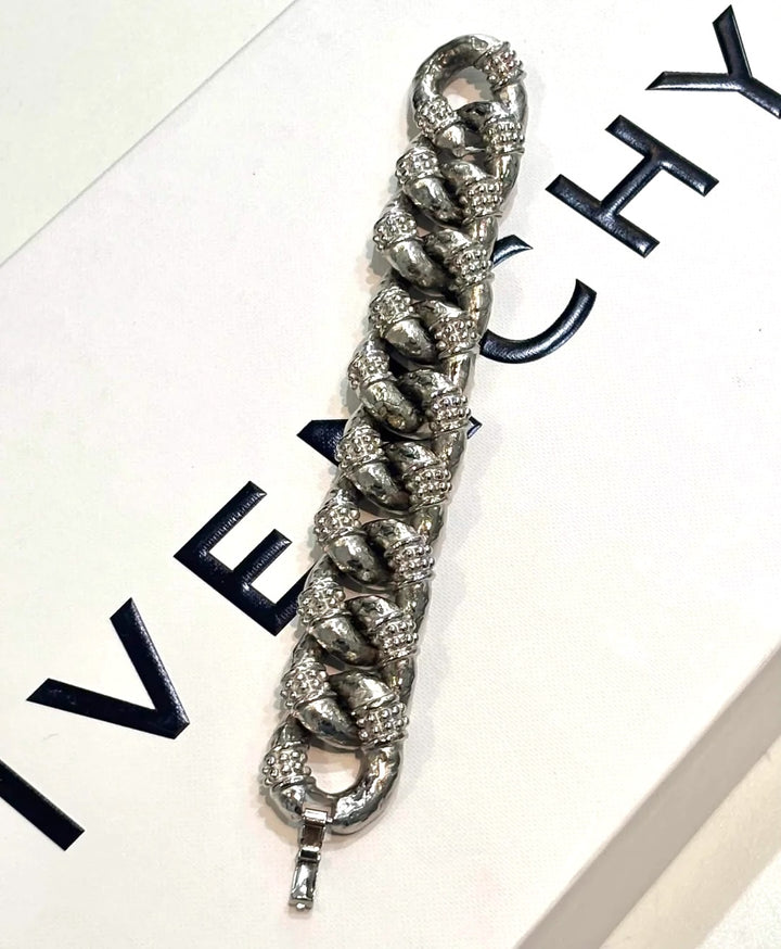 GIVENCHY SILVER TONE FASHION CHUNKY CURB CHAIN BRACELET