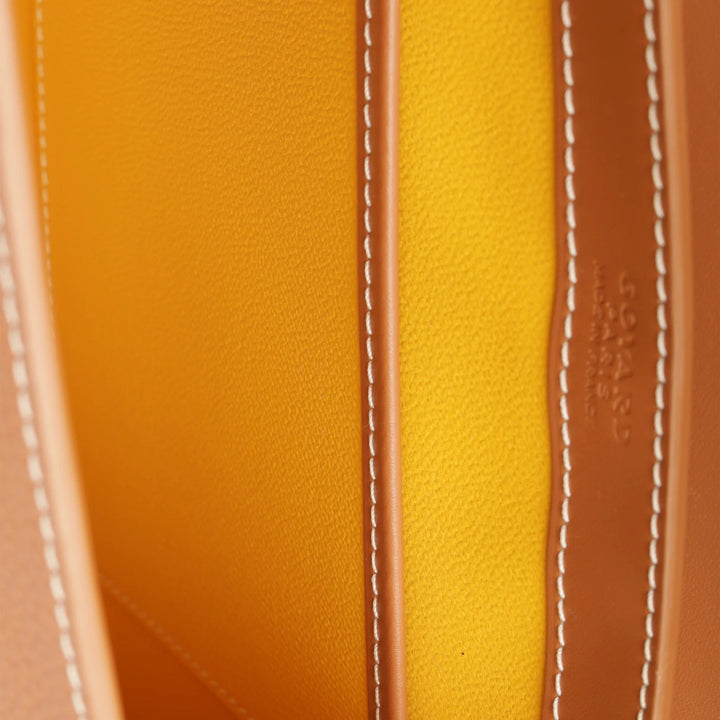 GOYARD SAÏGON MM DECIZE TAURILLON LEATHER HANDBAG