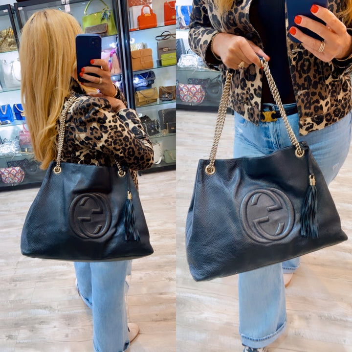 GUCCI GRAINED LEATHER LARGE SOHO CHAIN BAG