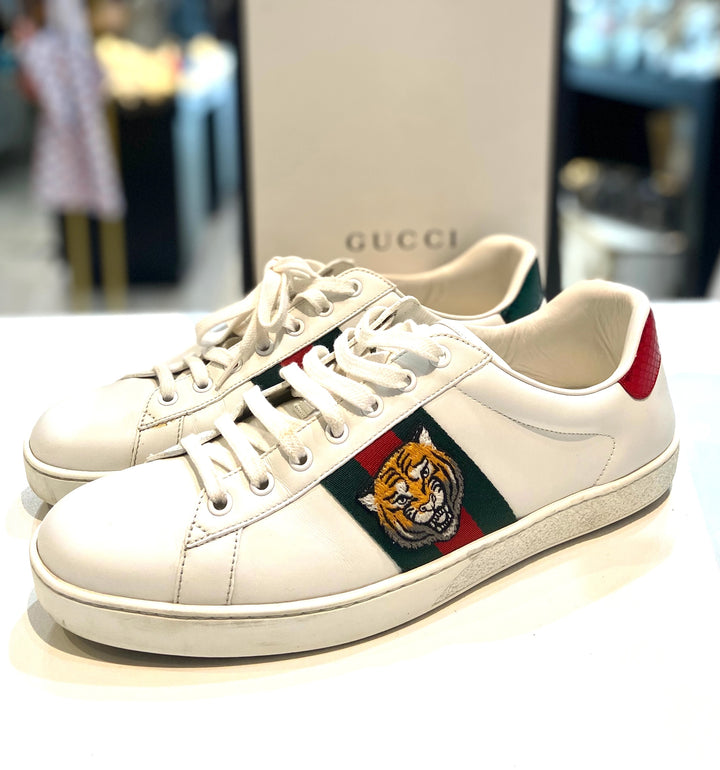 GUCCI CALFSKIN LEATHER ACE TIGER EMBROIDERED MEN&
