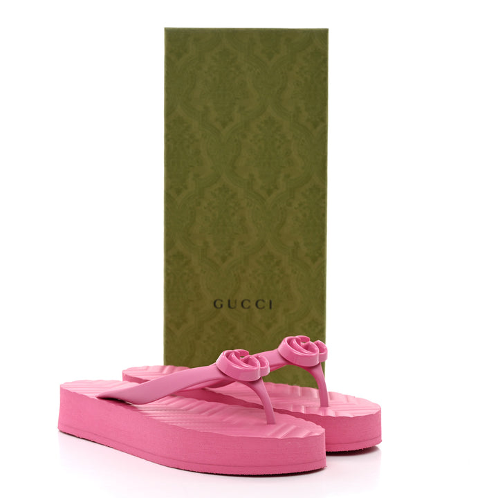 GUCCI CHEVRON GG THONG SLIDE SANDALS