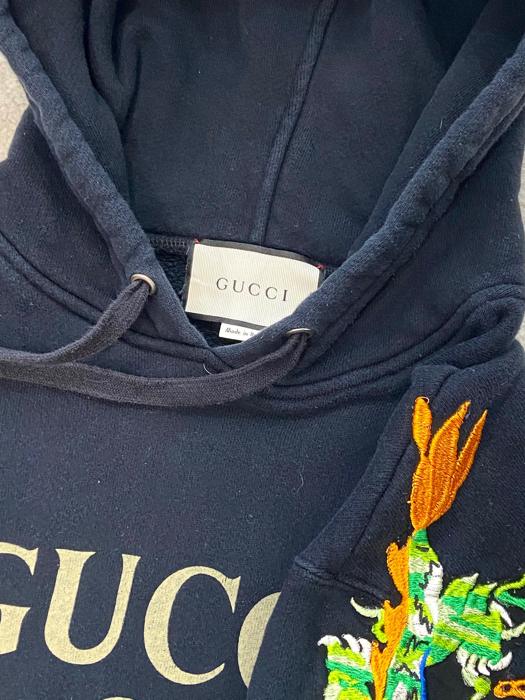 GUCCI EMBROIDERED DRAGON HOODED SWEATSHIRT Caroline s Fashion Luxuries