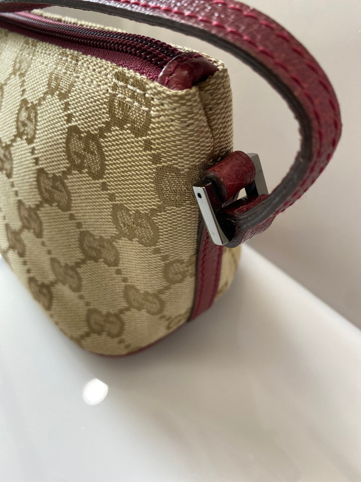 GUCCI GG CANVAS BOAT POCHETTE BAG