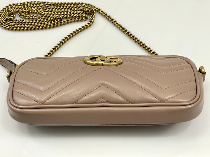 GUCCI GG MARMONT MATELASSE MINI CHAIN CROSSBODY BAG