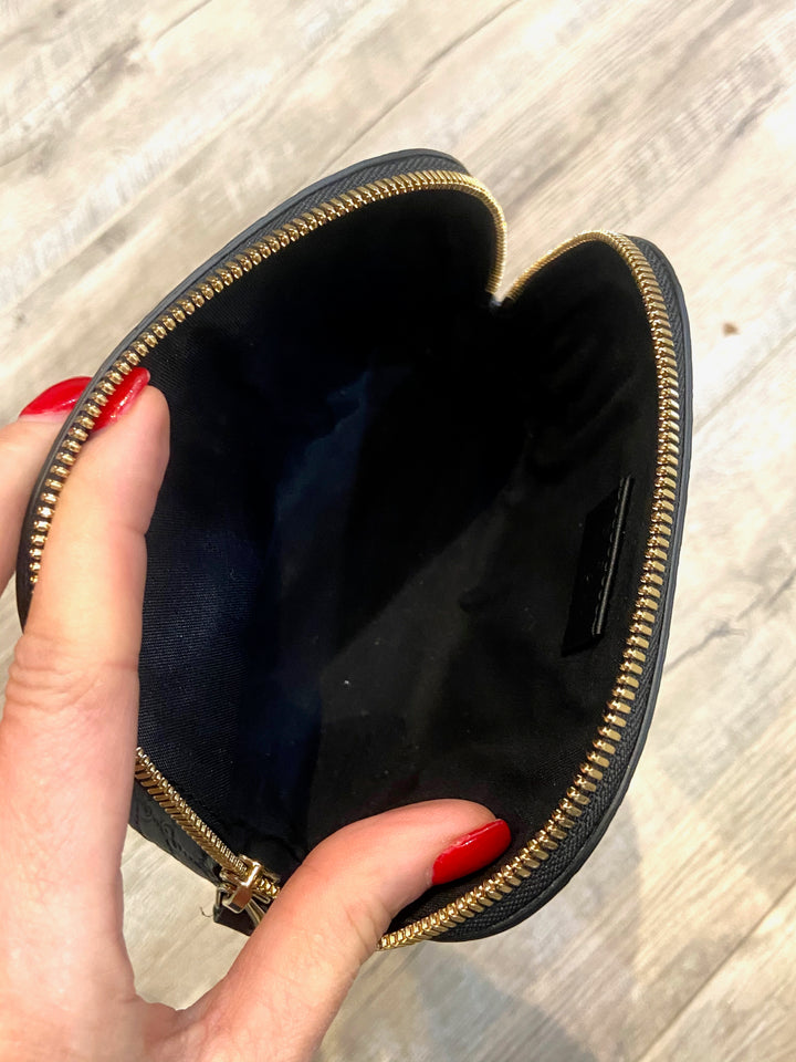 GUCCI GG MICROGUCCISSIMA LEATHER COSMETIC POUCH