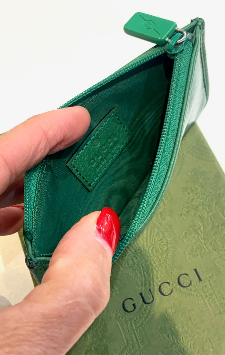 GUCCI GG SUPREME MONOGRAM CARD HOLDER WALLET