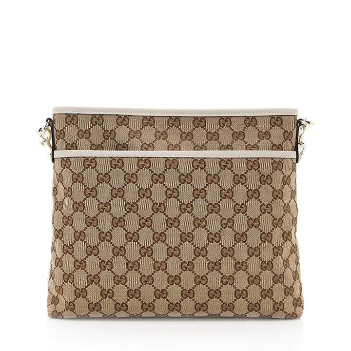 GUCCI GG SUPREME CLASSIC FLAT MESSENGER BAG
