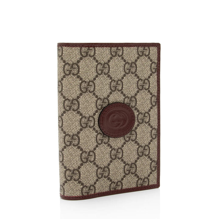 GUCCI GG SUPREME INTERLOCKING G PASSPORT COVER – Caroline's