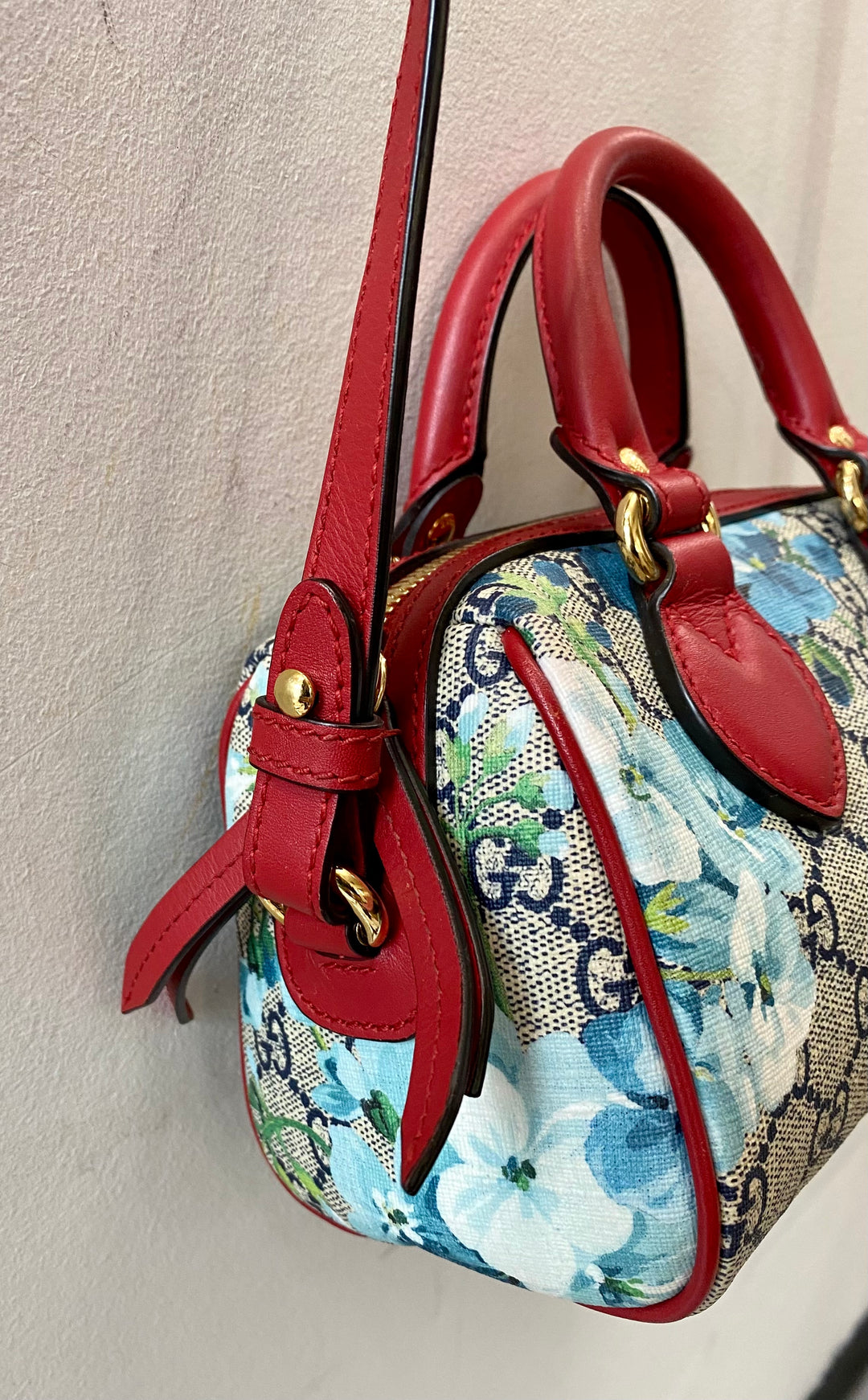 GUCCI GG SUPREME MONOGRAM BLOOMS MINI BOSTON BAG – Caroline's
