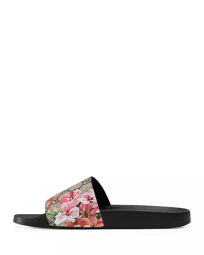 GUCCI GG SUPREME MONOGRAM BLOOMS SLIDE MULES