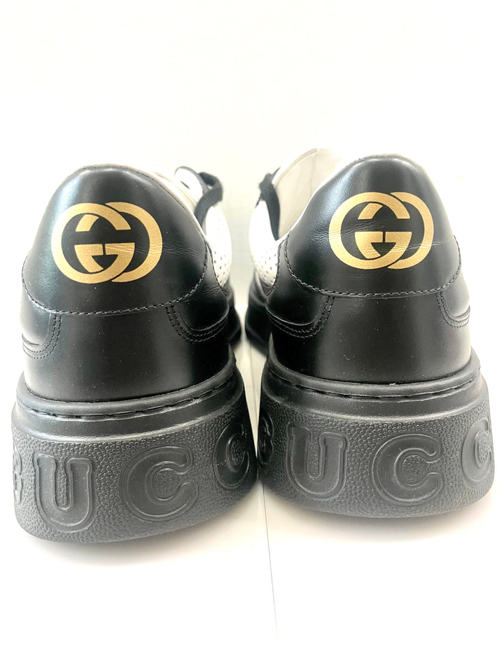 ★SALE★【送料関税無料】GUCCI エンボス ロゴ レザー スライド GUCCI グッチ ラバースライドサンダル エンボス ロゴ クリア