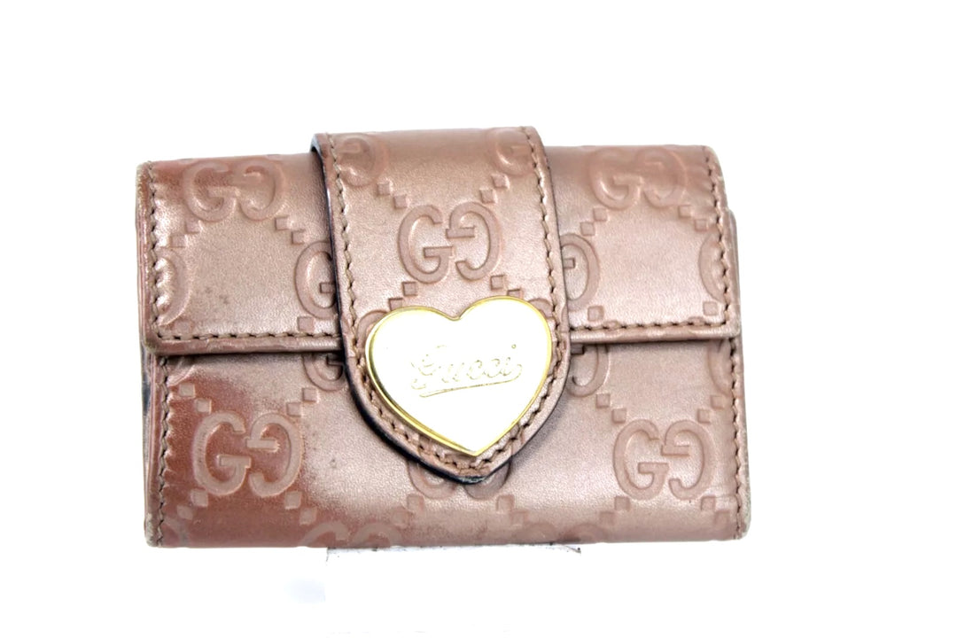 GUCCI GUCCISSIMA LEATHER KEY HOLDER GUCCI Black Microguccissima Leather Key Holder – Gavriel.us main image 4