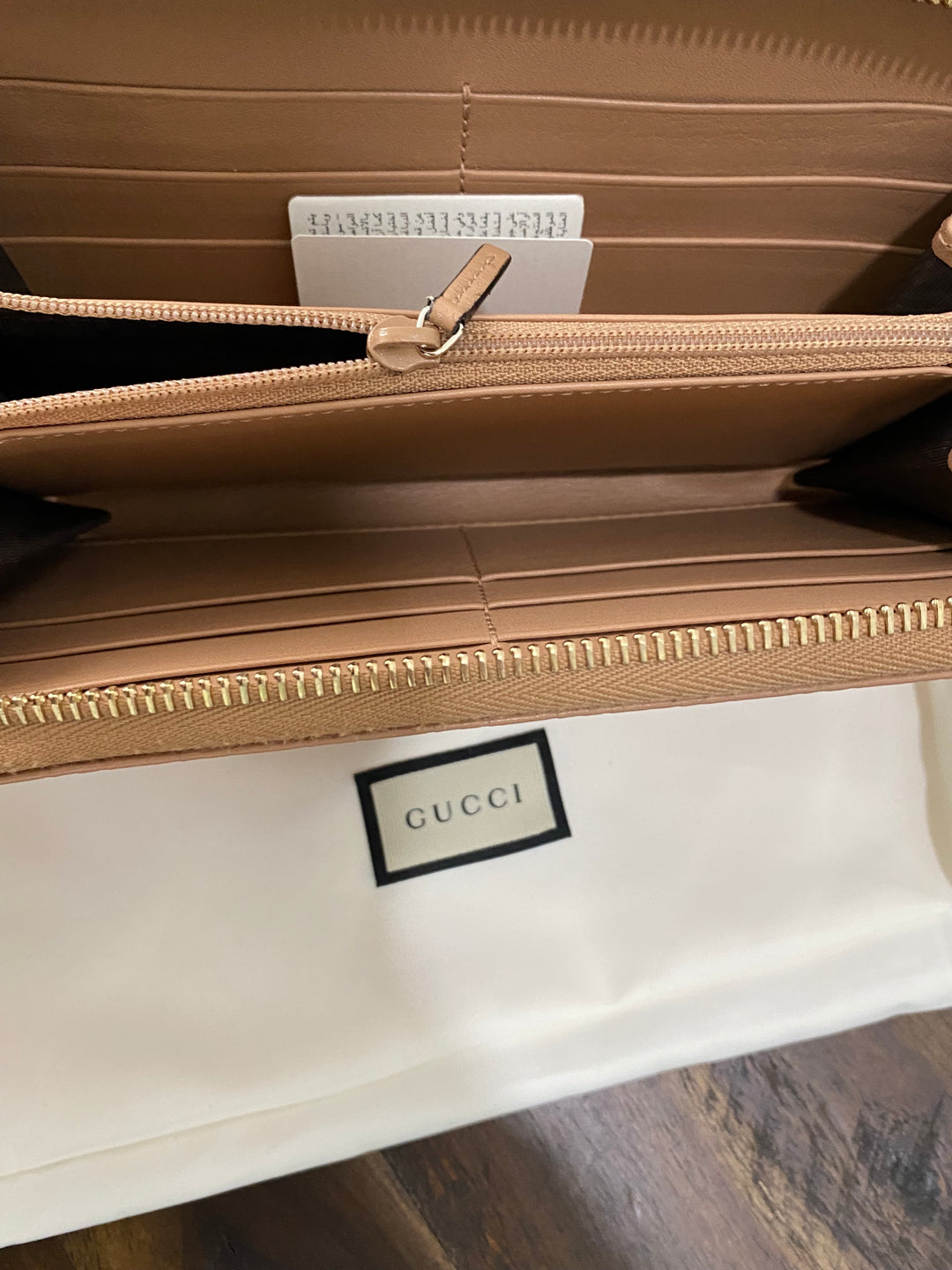 GUCCI GUCCISSIMA ZIP WALLET