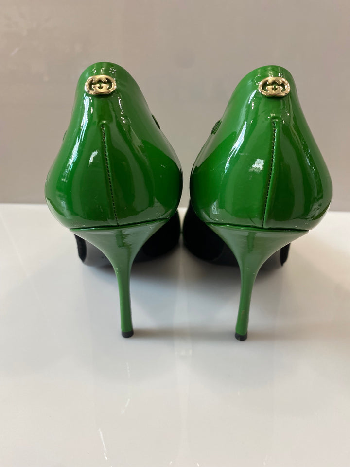 GUCCI PATENT LEATHER PEEP TOE PUMPS