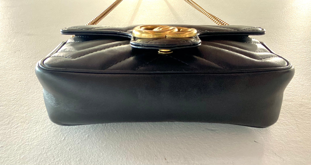GUCCI GG MARMONT SUPER MINI LEATHER BAG
