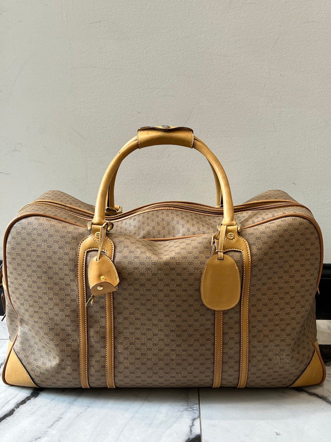 GUCCI GG VINTAGE DUFFLE BAG