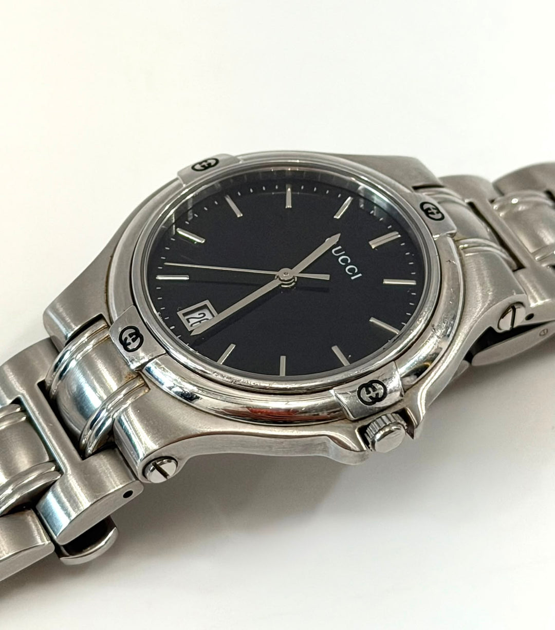 GUCCI 9040M BLACK DIAL STAINLESS STEEL QUARTZ WATCH