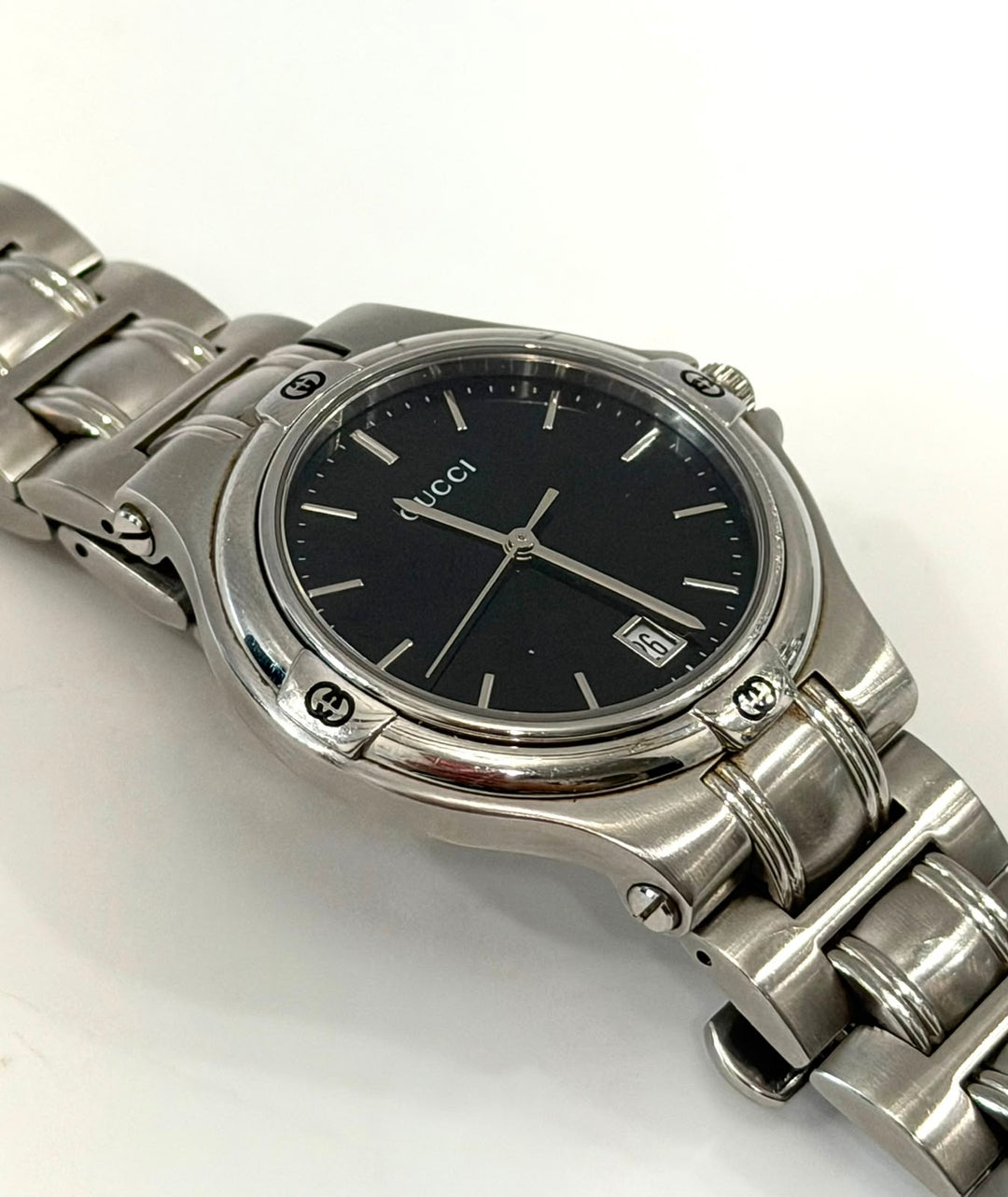 GUCCI 9040M BLACK DIAL STAINLESS STEEL QUARTZ WATCH