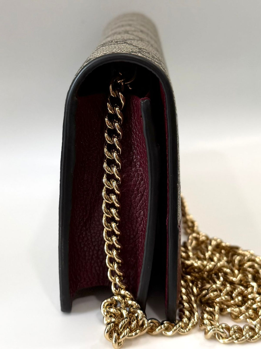 GUCCI BI-COLOR GG MARMONT WALLET ON CHAIN