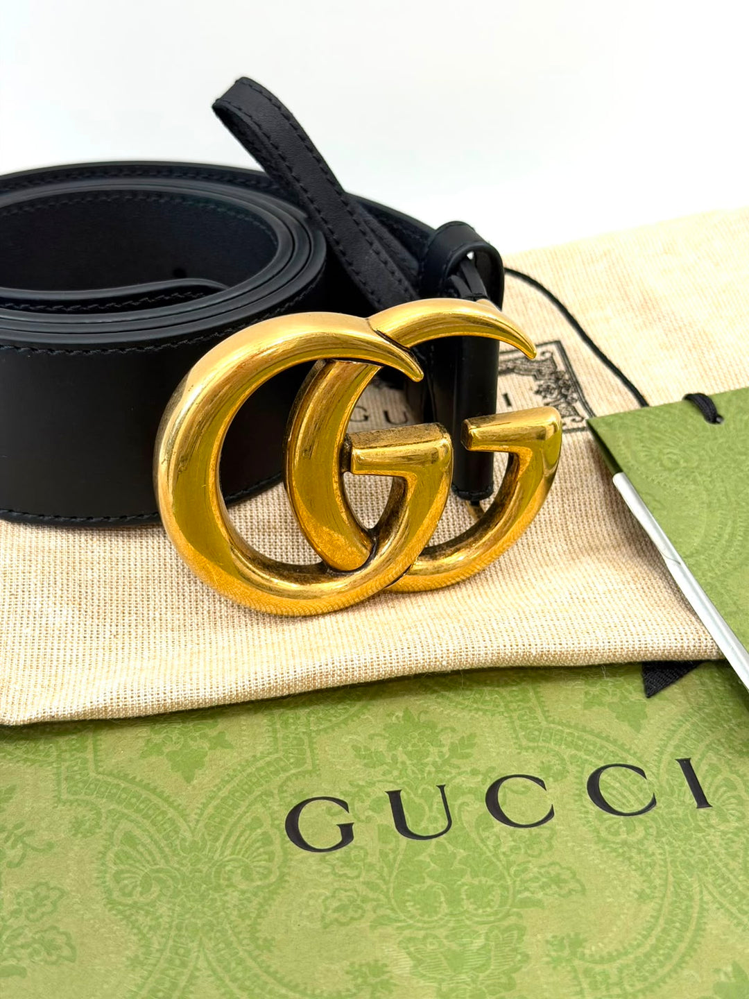 GUCCI GG BUCKLE CALFSKIN LEATHER BELT